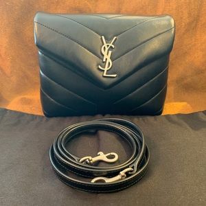 Saint Laurent LouLou Toy back black